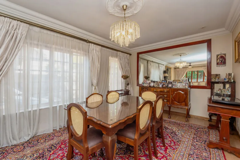 House for sale in Kensington B - RAN1698311