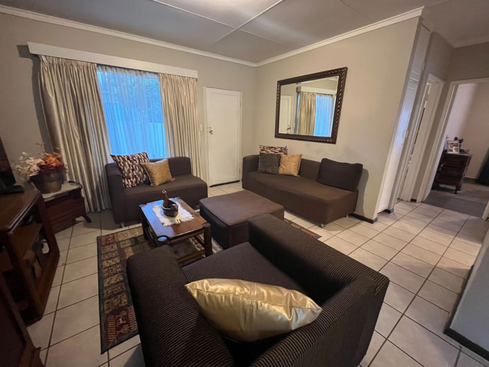 Townhouse sold in Langenhovenpark - 1BX1697692 Townhouse sold in Langenhovenpark - 1BX1697692