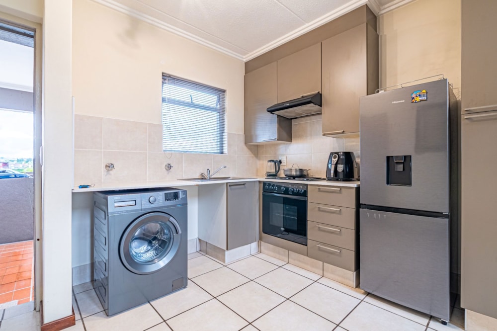 Apartment sold in Bryanston - HP1698342 Apartment sold in Bryanston - HP1698342