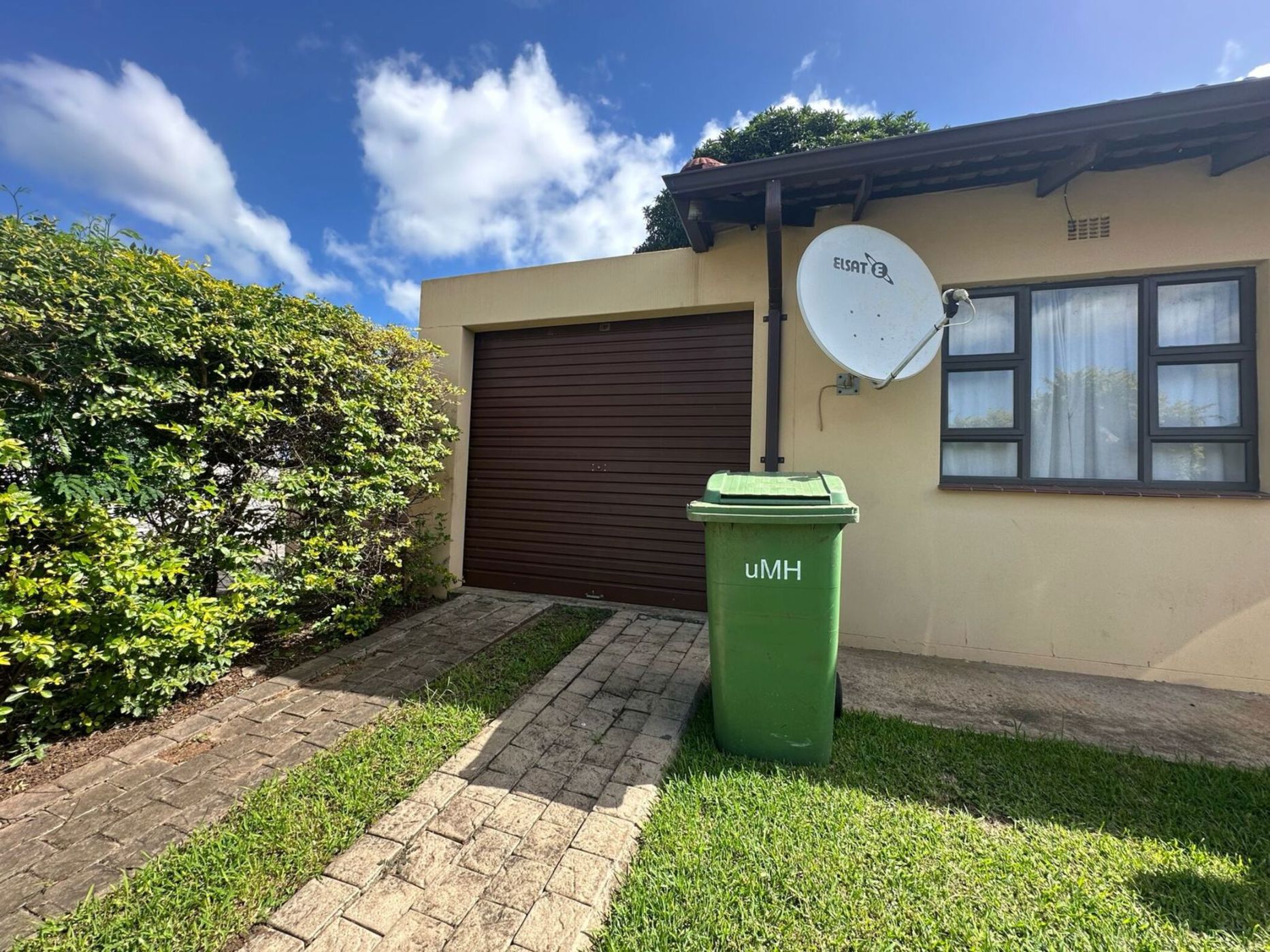 Security complex home to rent in Inyala Park - 1RY1740123