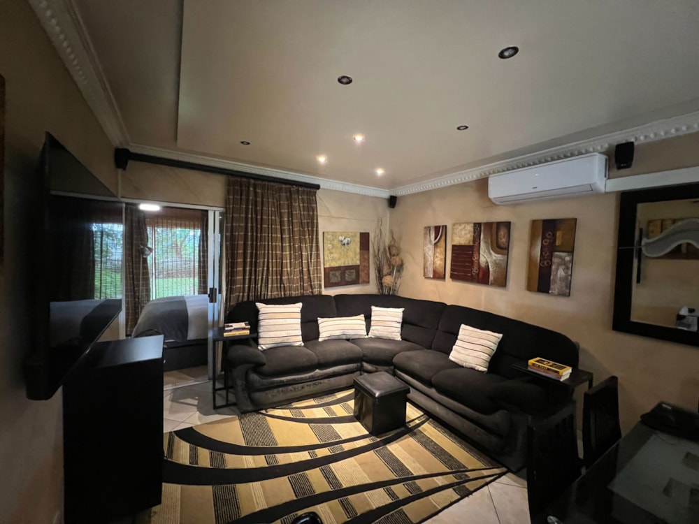 Garden apartment for sale in Mount Edgecombe - 1MT1700550 Garden apartment for sale in Mount Edgecombe - 1MT1700550