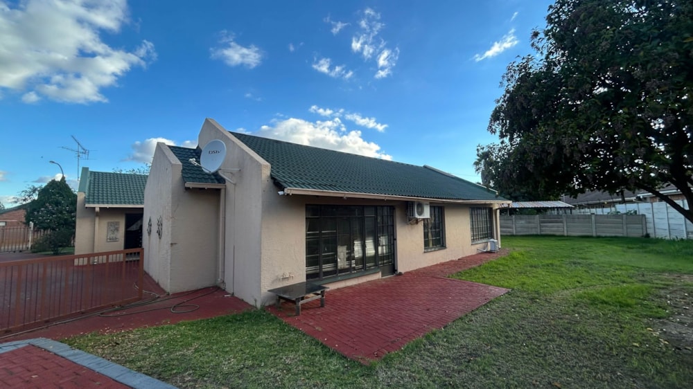 House for sale in Pellissier - 1BX1698969