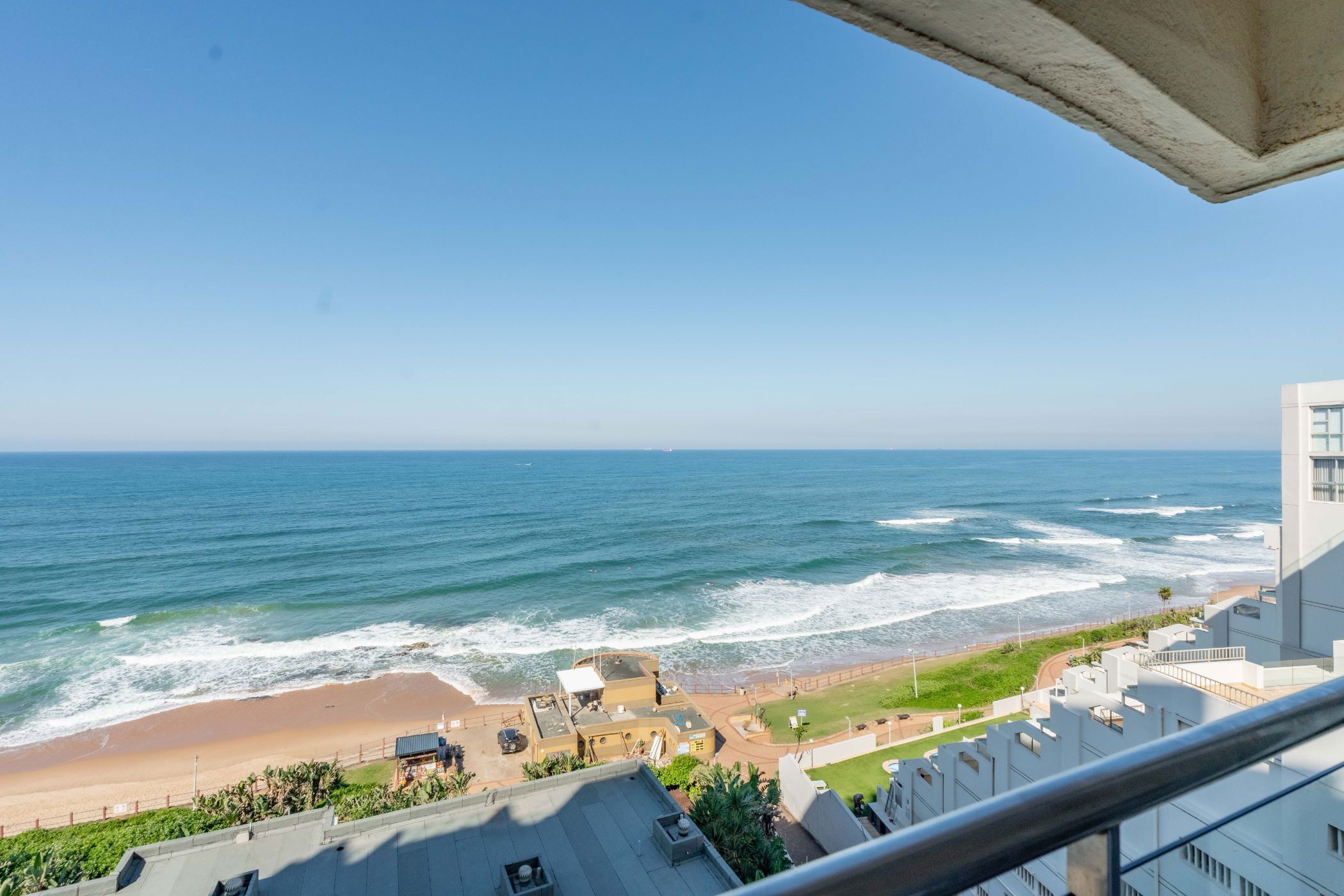 Apartment for sale in uMhlanga Rocks - 1ND1691587