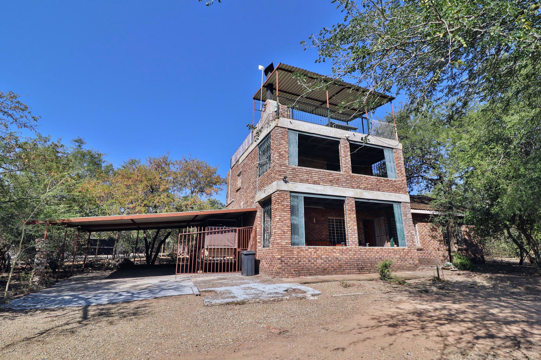 House for sale in Marloth Park - 1NK1701218