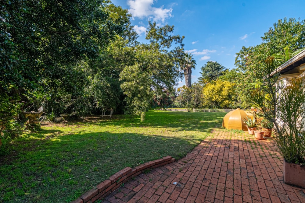 House for sale in Bryanston - HP1737964