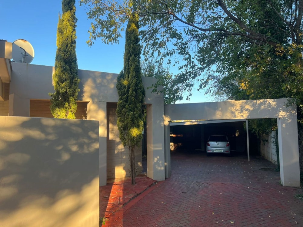 House for sale in Universitas - 1BX1700804 House for sale in Universitas - 1BX1700804