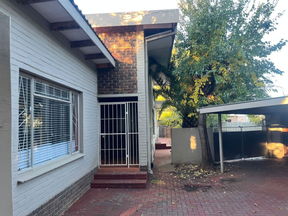 House for sale in Universitas - 1BX1700804 House for sale in Universitas - 1BX1700804