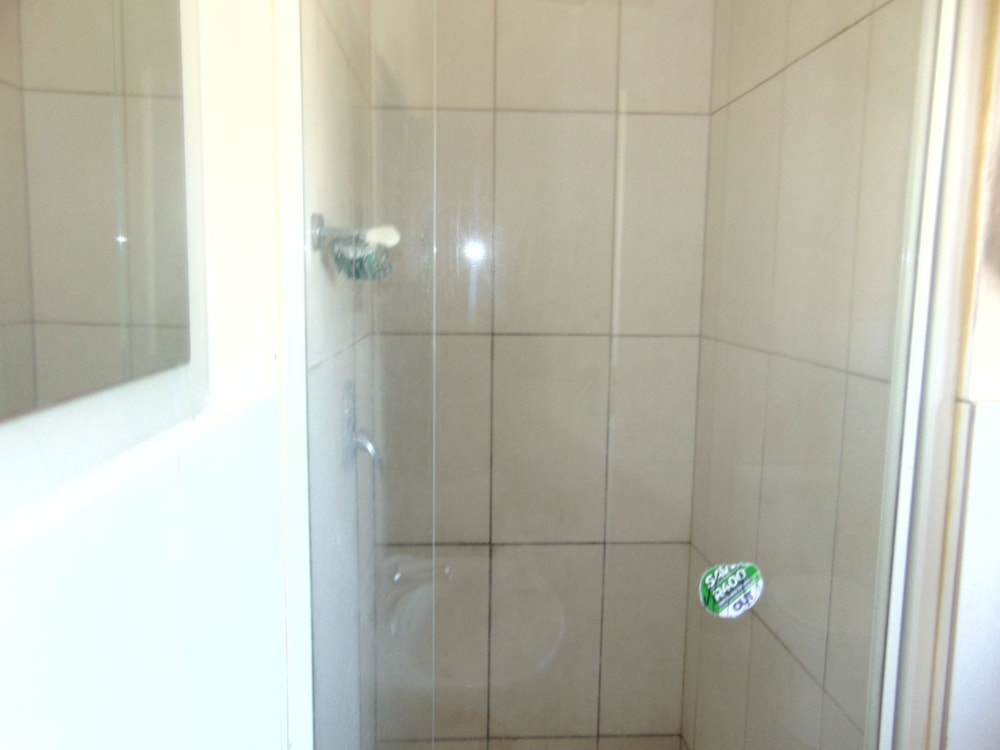 House for sale in Stonehenge - 1NS1701164 House for sale in Stonehenge - 1NS1701164