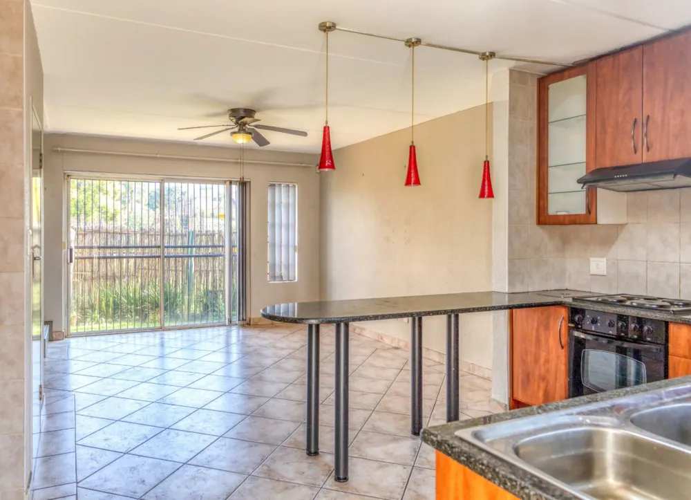 Townhouse sold in Wilgeheuwel - RAN1697791