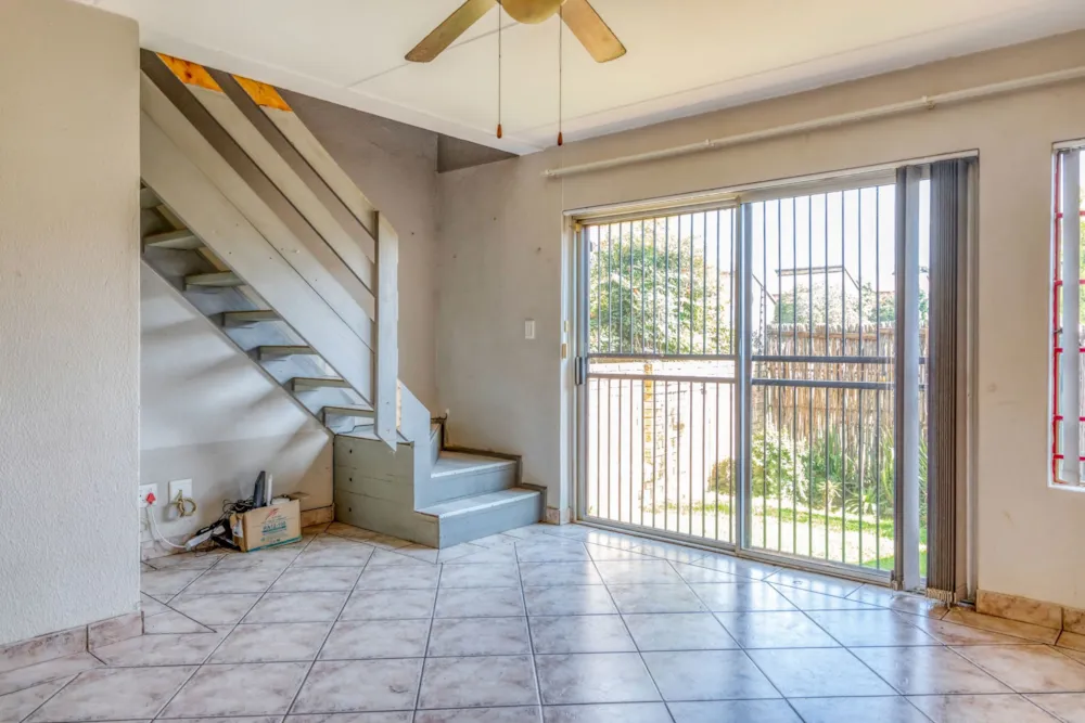 Townhouse sold in Wilgeheuwel - RAN1697791
