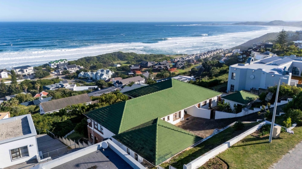 House for sale in Brenton on Sea - 1KG1702071 House for sale in Brenton on Sea - 1KG1702071