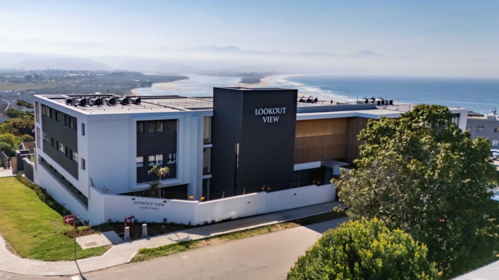 Apartment for sale in Plettenberg Bay - 1KG1700265