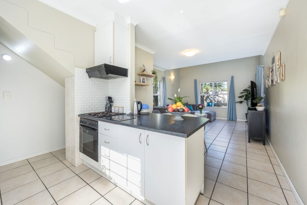 Townhouse sold in Sonstraal Heights - DBV1699445 Townhouse sold in Sonstraal Heights - DBV1699445