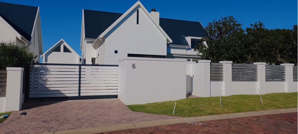 House for sale in St Francis Links - 1SA1718011