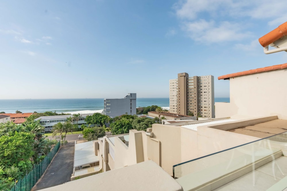 Apartment for sale in uMhlanga Rocks - 1ND1700136 Apartment for sale in uMhlanga Rocks - 1ND1700136