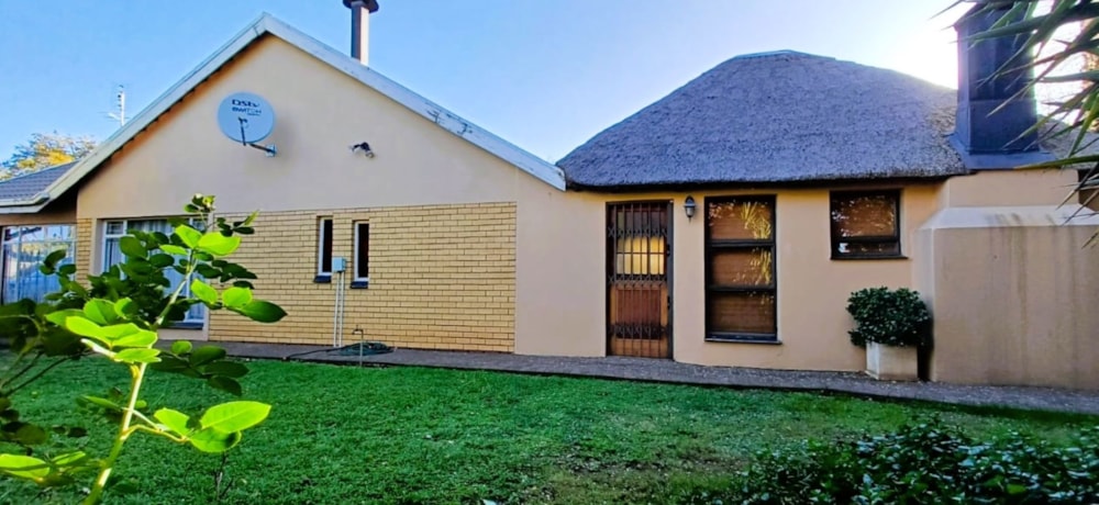 House for sale in Universitas - 1BX1700823