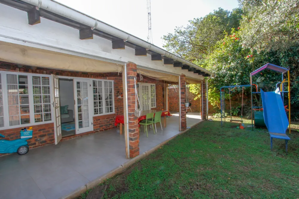 Townhouse for sale in Glen Hills - 1ND1702126