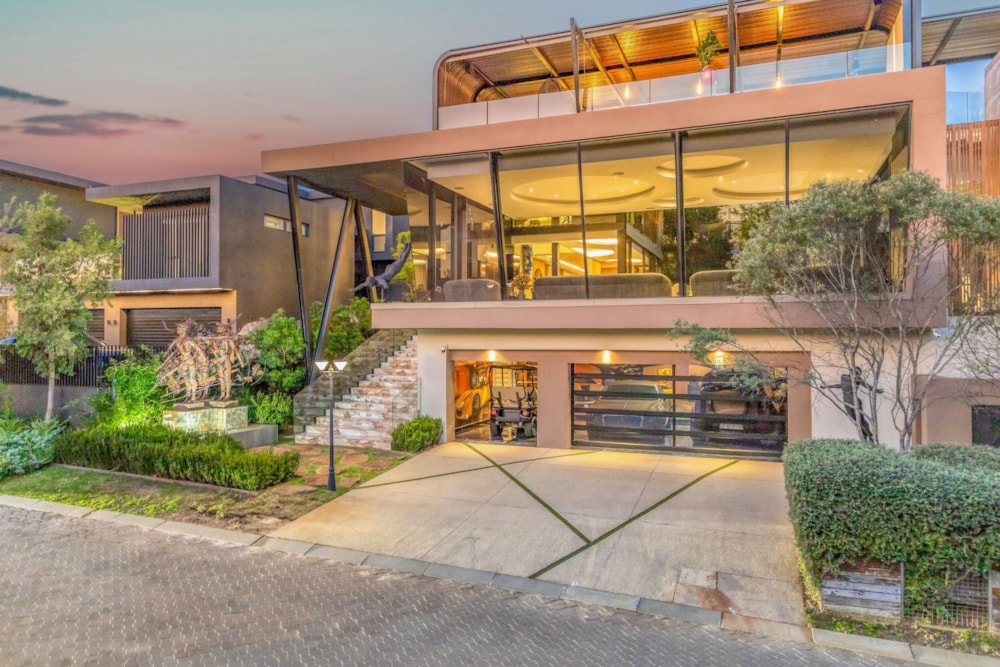 Double-storey house for sale in Steyn City - 1SY1699667 Double-storey house for sale in Steyn City - 1SY1699667