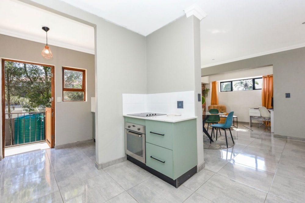 House sold in Broadacres - FW1702496 House sold in Broadacres - FW1702496