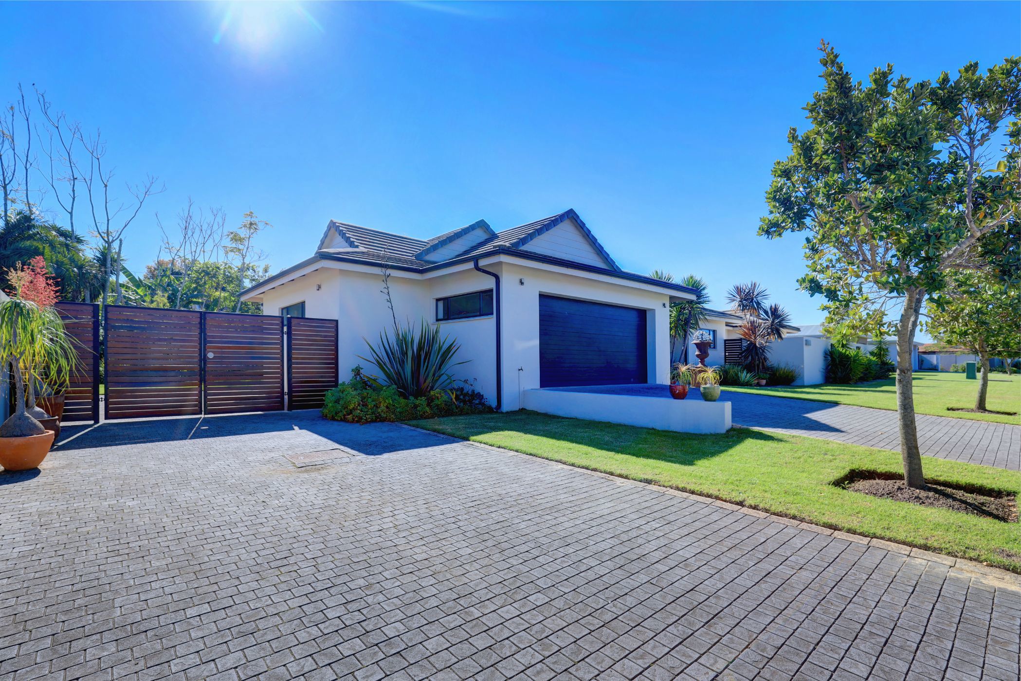 House let in Earl's Court - GEO1700563