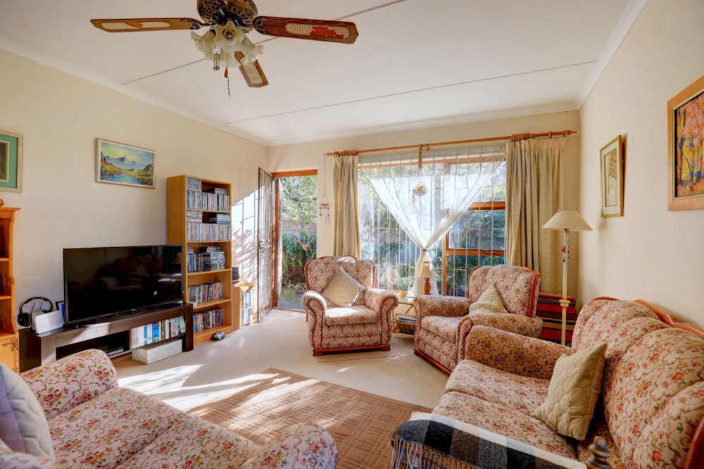 House sold in Denneoord, George - GEO1702649 House sold in Denneoord, George - GEO1702649