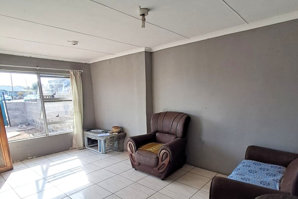 House for sale in Bridgton - 1OU1685028 House for sale in Bridgton - 1OU1685028