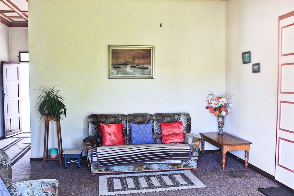 House for sale in Uitenhage (Kariega) - 1UK1701800 House for sale in Uitenhage (Kariega) - 1UK1701800