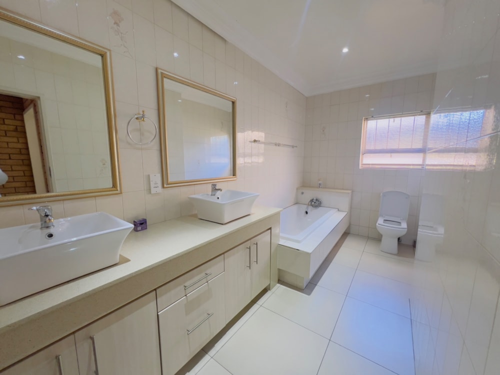 House for sale in Die Heuwel - 1WD1701845