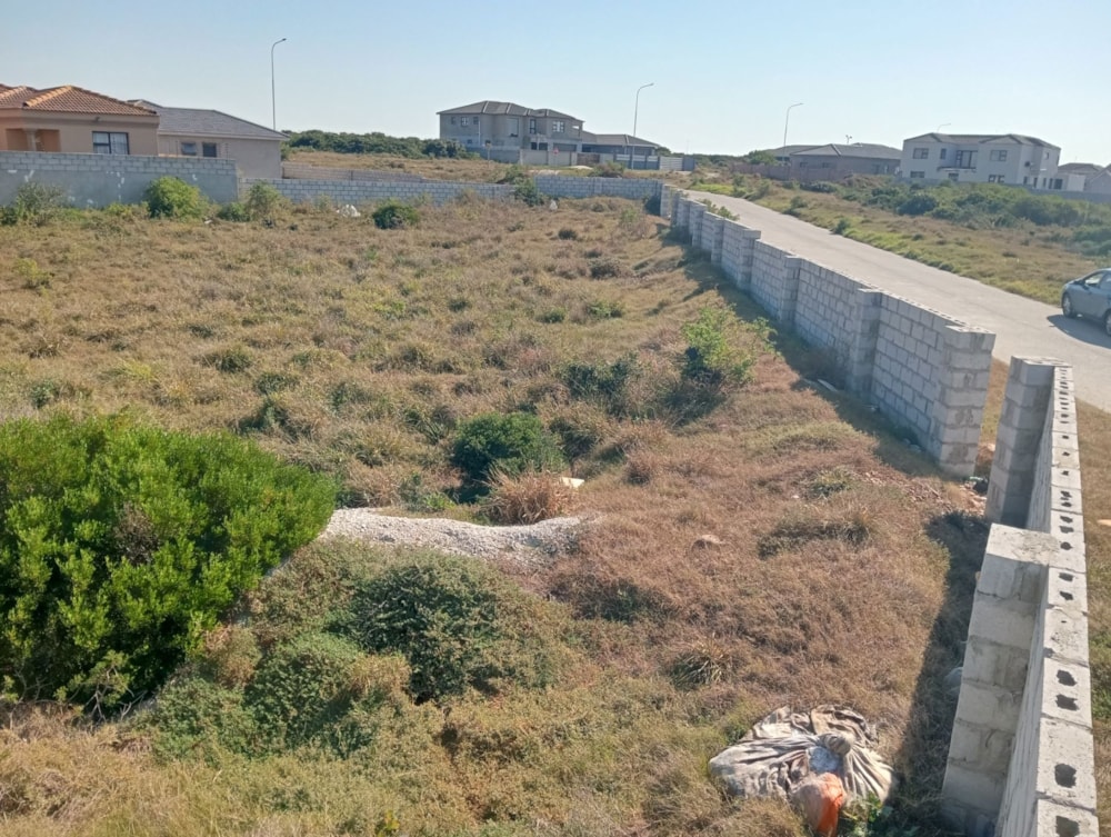 Residential vacant land for sale in Bluewater Bay, Port Elizabeth, Gqeberha - 1PLZ1701203