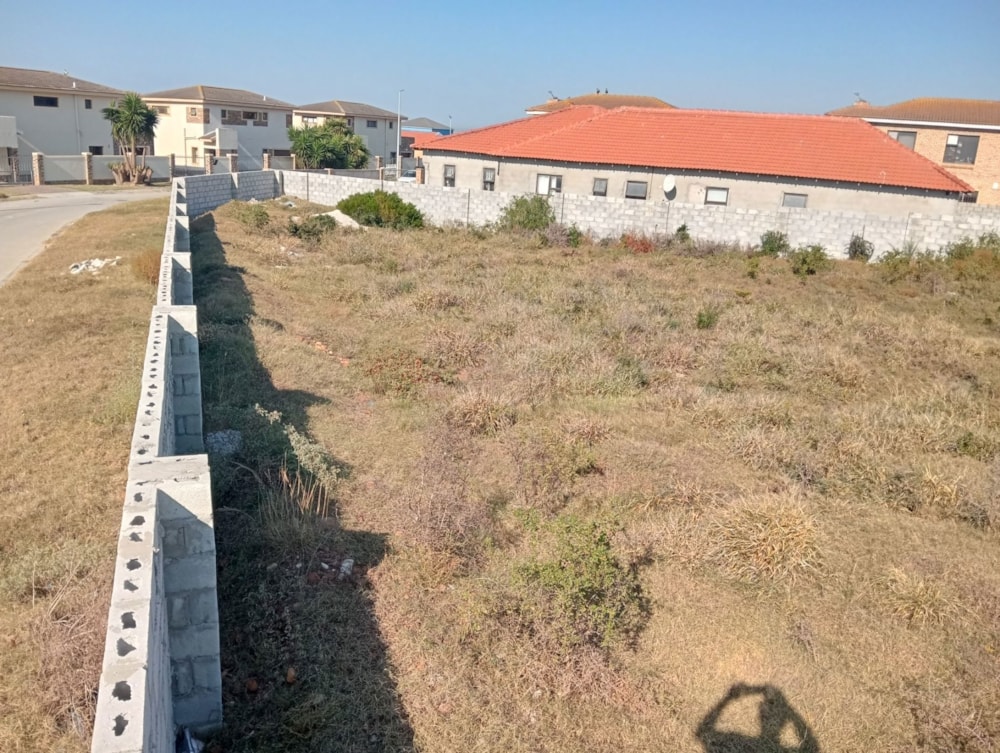 Residential vacant land for sale in Bluewater Bay, Port Elizabeth, Gqeberha - 1PLZ1701203