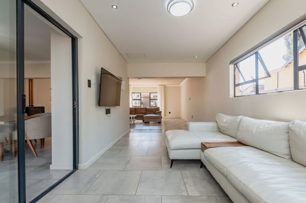 House sold in Brackendowns - 1GV1701977 House sold in Brackendowns - 1GV1701977