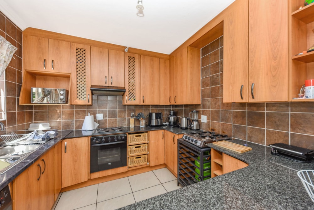 House for sale in North Riding - FW1701332 House for sale in North Riding - FW1701332