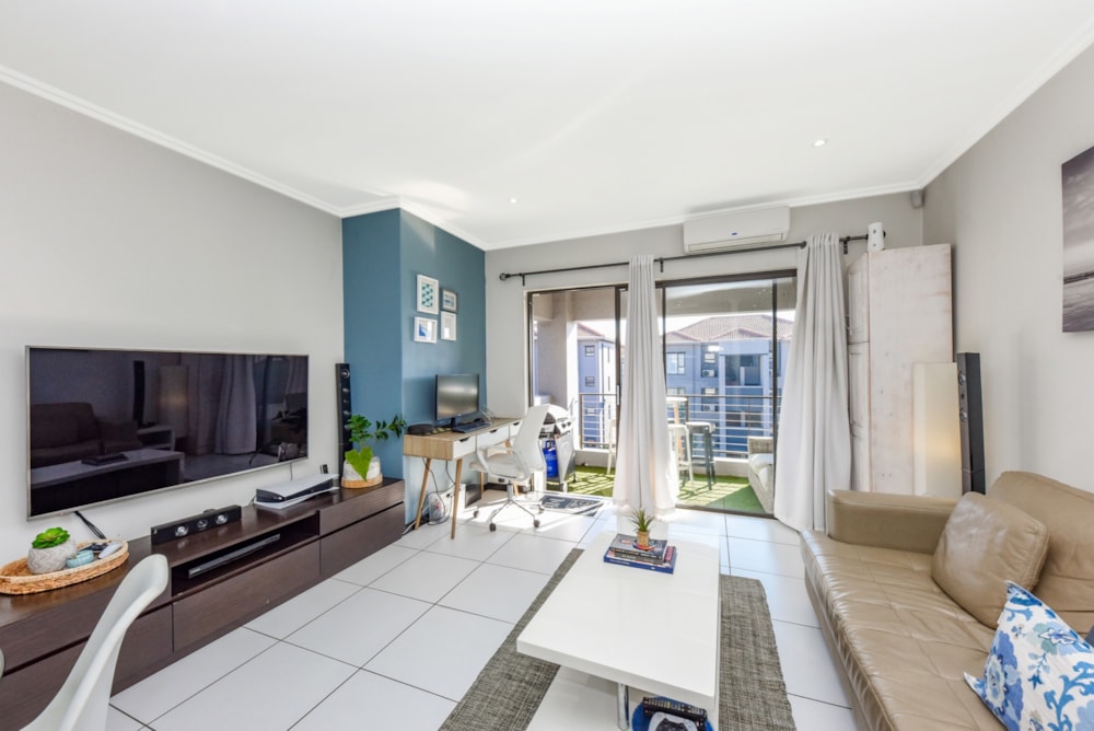 Apartment sold in Lonehill - FW1699895 Apartment sold in Lonehill - FW1699895