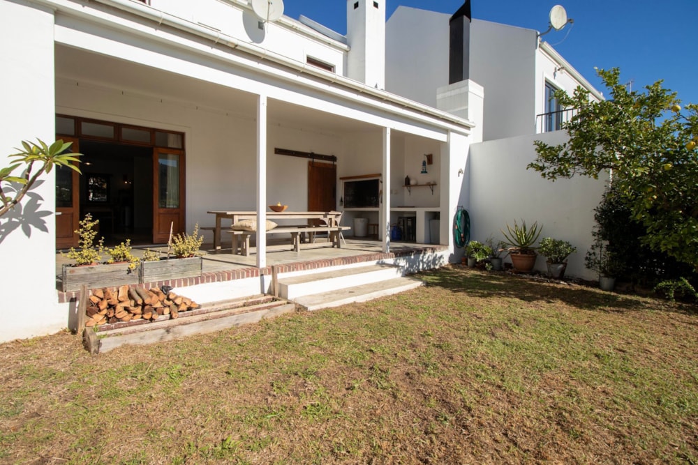 House sold in Welgevonden Estate, Stellenbosch - ST1700810 House sold in Welgevonden Estate, Stellenbosch - ST1700810