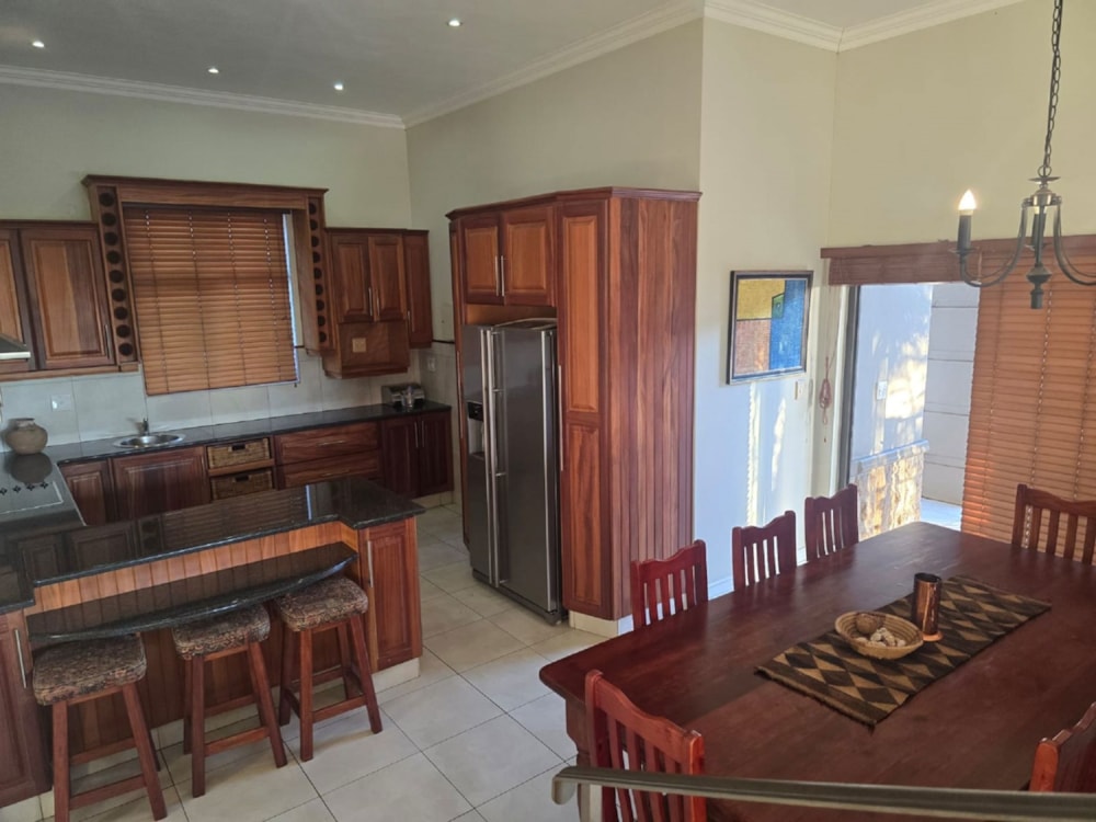 Double-storey apartment for sale in Meer en See - 1RY1700340