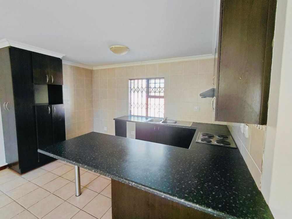 Apartment for sale in Spitskop - 1BX1702207 Apartment for sale in Spitskop - 1BX1702207