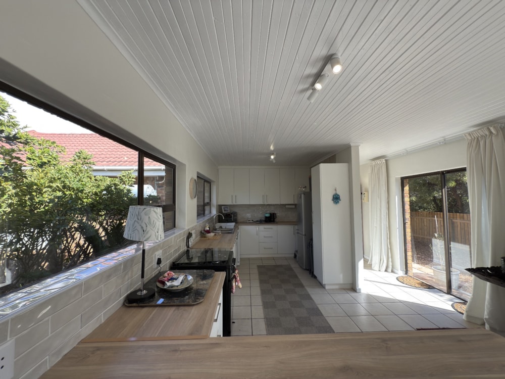 House sold in Bettys Bay - KN1698863 House sold in Bettys Bay - KN1698863