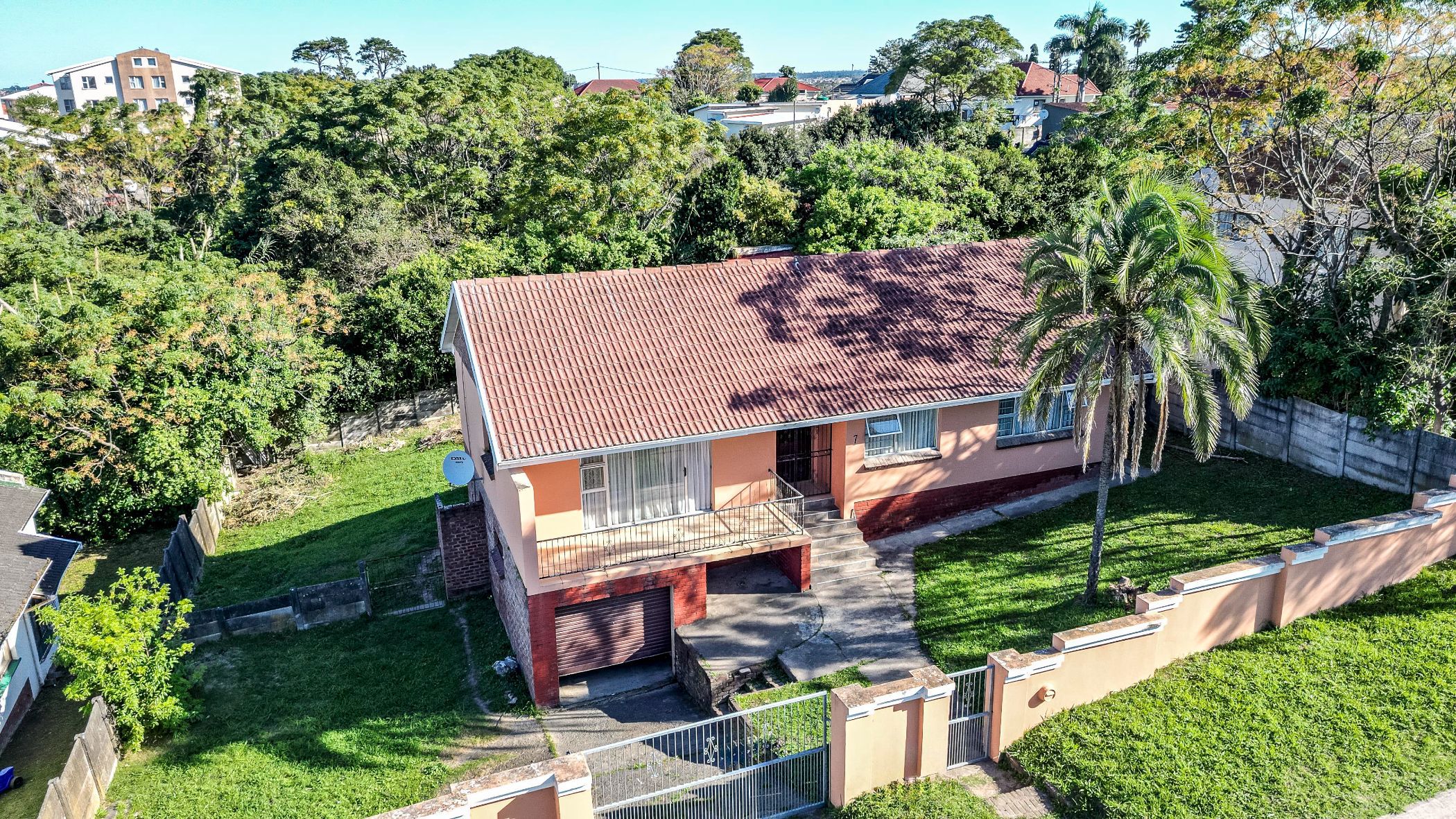 House for sale in Amalinda - 1EZ1701059