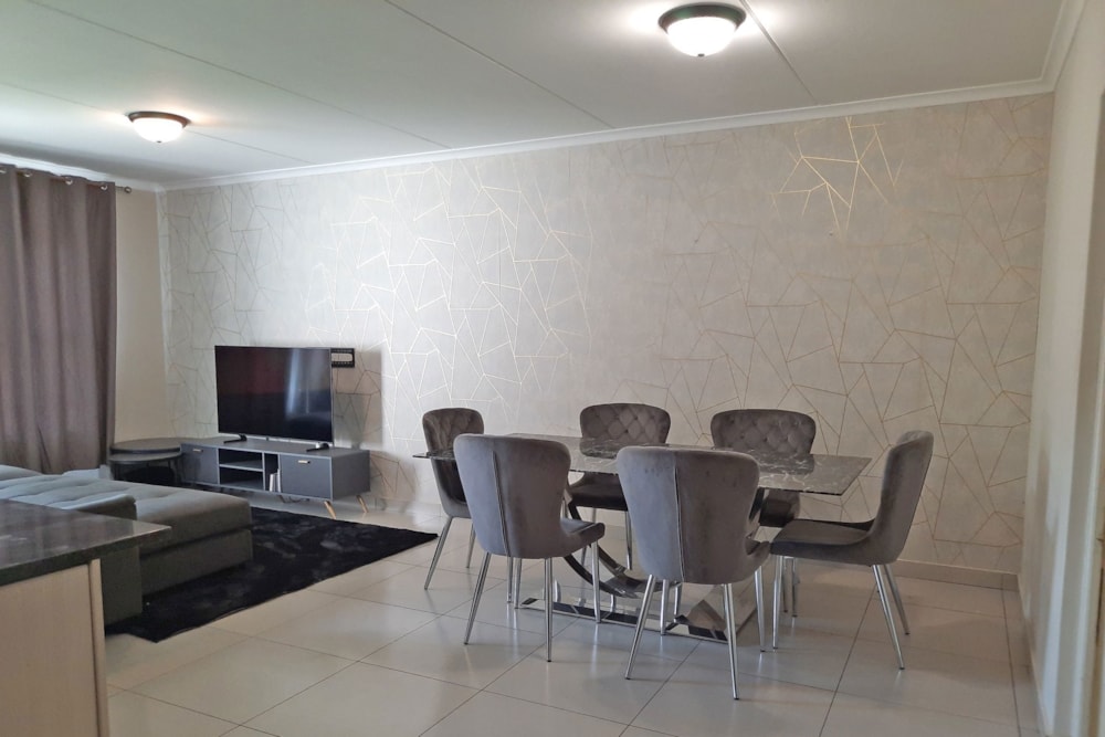 Security complex home sold in Parklands North - 1TV1698879 Security complex home sold in Parklands North - 1TV1698879