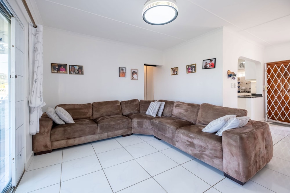 Townhouse for sale in St Winifreds - 1WB1700861