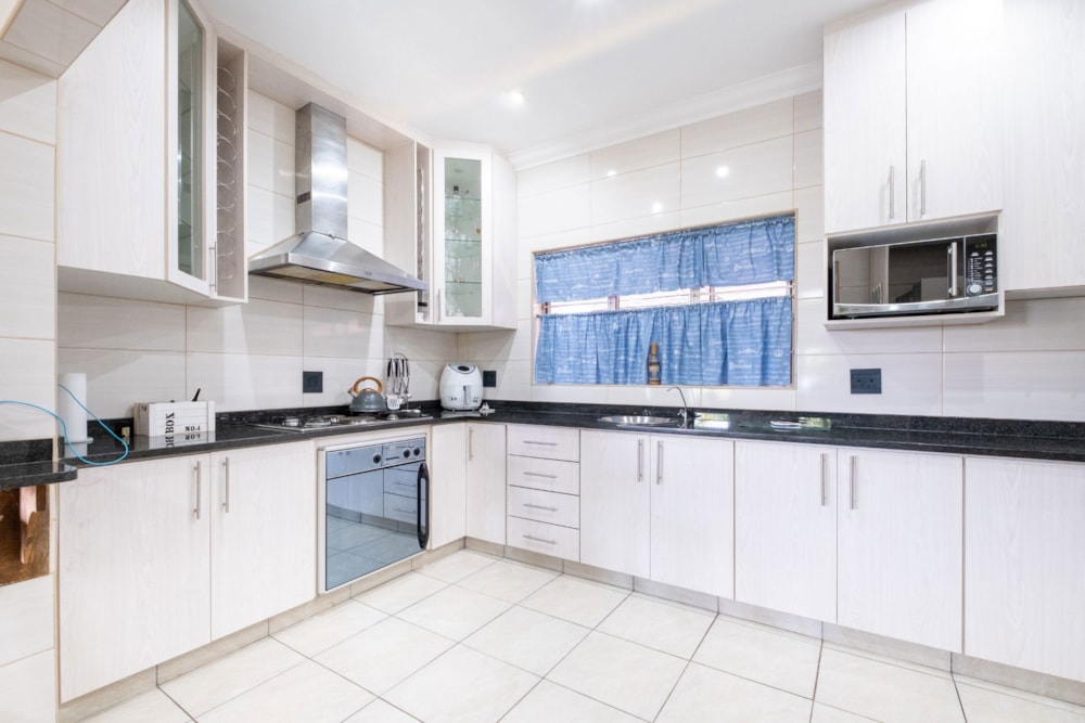 House sold in Amanzimtoti - 1WB1654388 House sold in Amanzimtoti - 1WB1654388