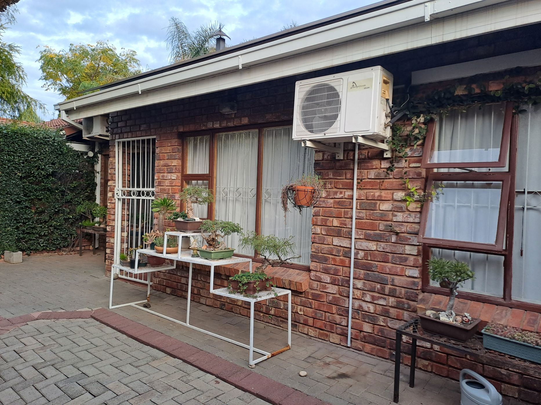 Townhouse for sale in Dan Pienaar - 1BX1701643