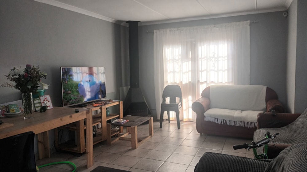 House let in Highbury, Kuils River - 1KV1701195 House let in Highbury, Kuils River - 1KV1701195