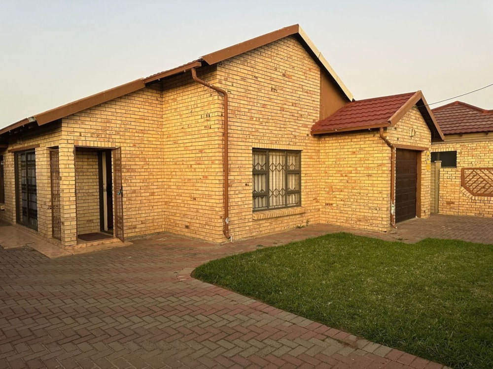 House for sale in Grasslands - 1BX1700849