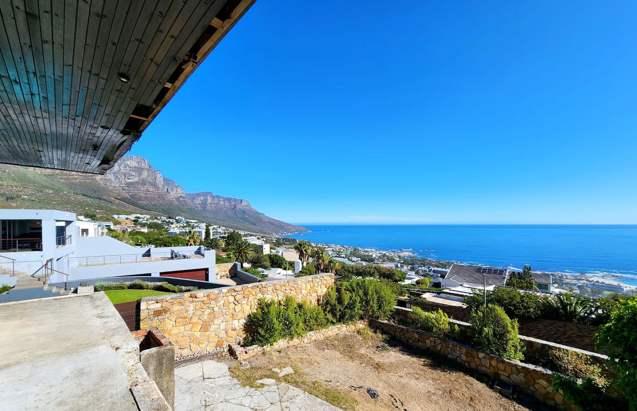 House for sale in Camps Bay - AS1701641