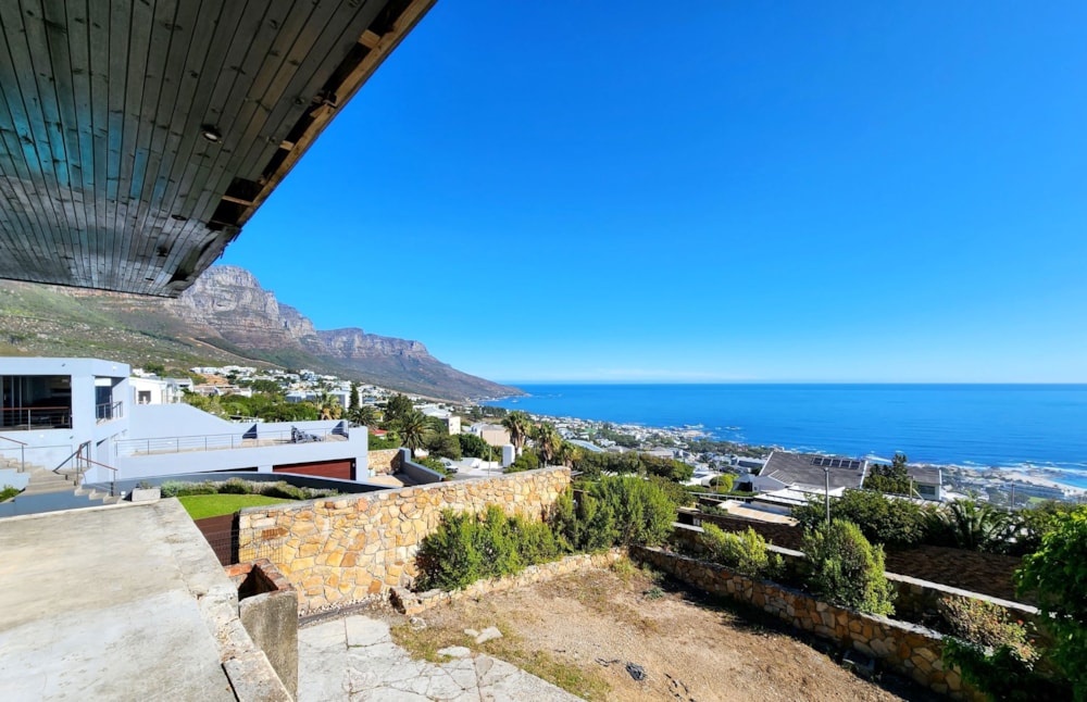 House for sale in Camps Bay - AS1701641