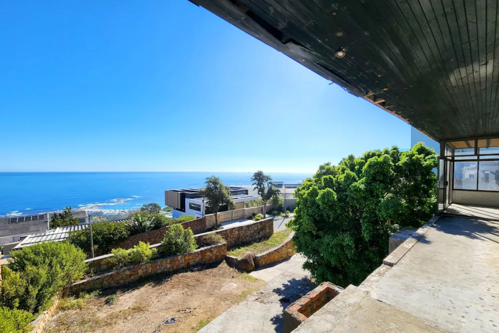 House for sale in Camps Bay - AS1744147 House for sale in Camps Bay - AS1744147