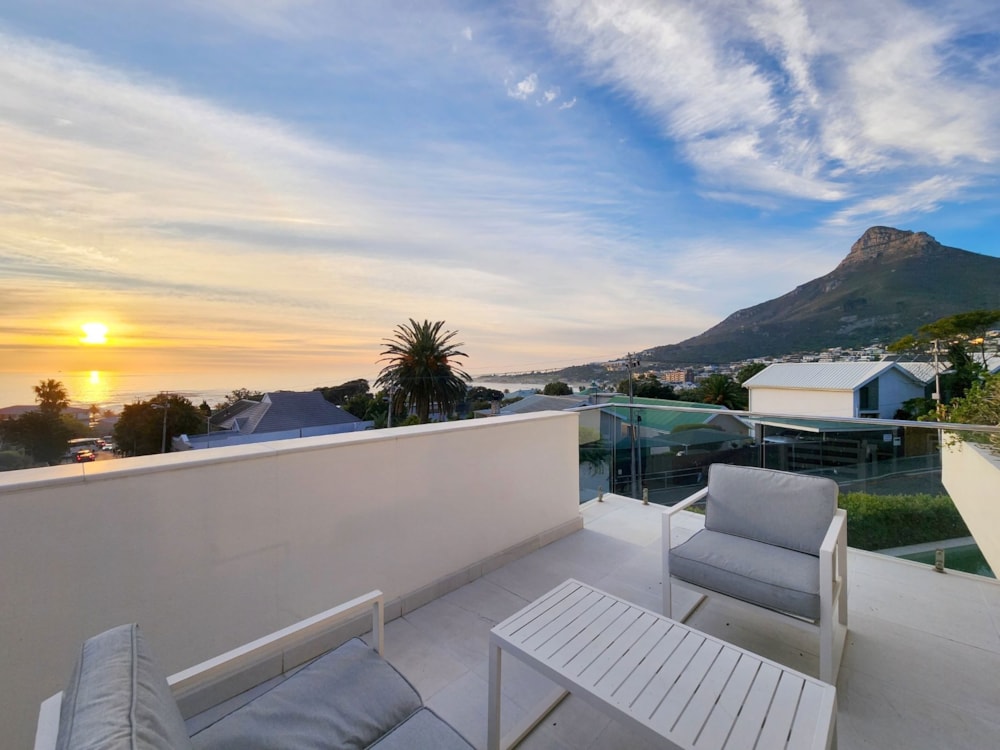 House for sale in Camps Bay - AS1700138 House for sale in Camps Bay - AS1700138