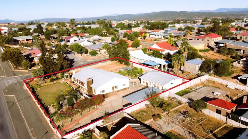 House sold in Oudtshoorn Central - 1OU1700111 House sold in Oudtshoorn Central - 1OU1700111