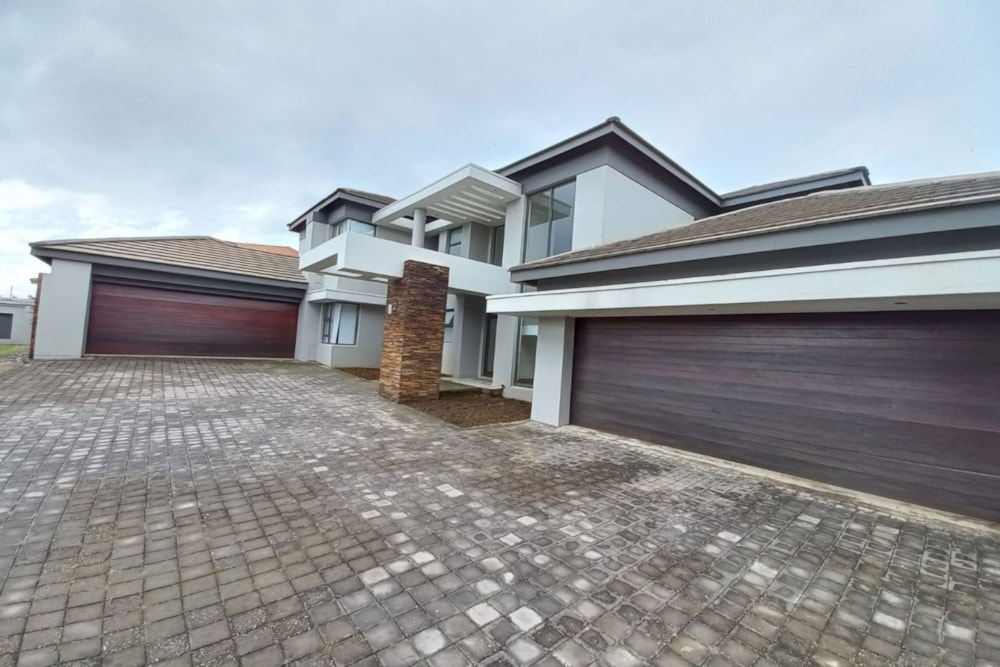 House for sale in Helderwyk Estate - 1BJ1702521 House for sale in Helderwyk Estate - 1BJ1702521